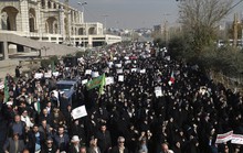 Biểu tình bạo lực ở Iran, hơn 10 người thiệt mạng