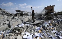 Lầu Năm Góc: Quân của ông Assad bắn trả bằng 40 tên lửa
