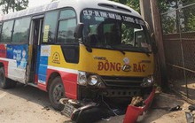 Xe buýt phóng nhanh, lấn làn tông chết 2 người, 3 người nguy kịch
