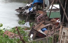 Sà lan tông nhà dân rồi bỏ chạy, nhiều trẻ em rớt xuống sông trong đêm
