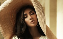 Siêu mẫu Võ Hoàng Yến gây bất ngờ