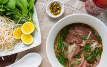 10 đặc sản nổi tiếng rẻ nhất thế giới, trong đó có Phở Việt