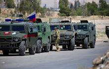 Đợt triển khai lạ lùng của Nga ở biên giới Syria