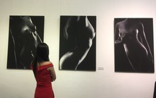 Ngắm loạt “Ảnh nude nghệ thuật” tại triển lãm quy mô quốc gia
