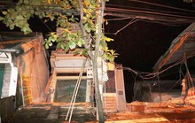 5 căn nhà cao tầng bị “lôi xuống sông Đà sau tiếng nứt gãy