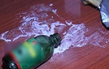 Bị cấm cản yêu đương, đôi nam nữ thuê nhà nghỉ uống thuốc diệt cỏ tự tử