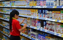 Giá sữa khó giảm mạnh