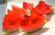 Cách làm thạch rau câu dưa hấu thơm ngon cho cả gia đình bạn