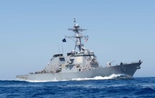 Nga phái tàu hộ vệ tên lửa kè sát chiến hạm Mỹ vào biển Đen