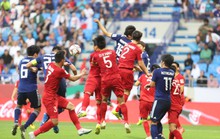 Việt Nam là đội đầu tiên hưởng lợi khi công nghệ VAR hủy bàn thắng của Nhật Bản