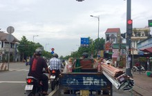 Xe tự chế chở quá khổ lại tung hoành