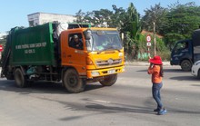 Đà Nẵng: Hết chặn xe tải, người dân lại chặn xe chở rác để phản đối ô nhiễm