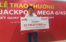 Người hai lần công khai danh tính trúng Jackpot nhận thưởng hơn 22,7 tỉ đồng