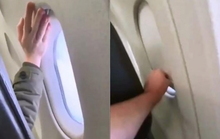 Mạng xã hội dậy sóng khi hành khách giành nhau đóng mở cửa sổ máy bay