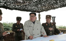 Ông Kim Jong-un ra đảo tiền tiêu, lệnh quân đội nã pháo