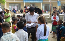 Trẻ đối diện nguy cơ thất học vì thiếu giáo viên