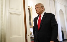 Pháp luật tối thượng, ông Trump phải đền bù 2 triệu USD
