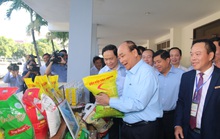 Nông dân phải tự đổi mới