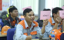 Truyền thông cho công nhân về HIV
