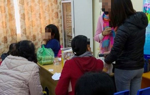 Phụ nữ quê Hà Nội “bí mật” khám cho 35 bệnh nhân tiểu đường ở Cà Mau