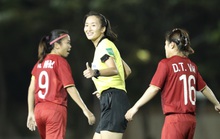“Xem bóng đá nữ Việt Nam đỡ hồi hộp hơn xem U22 Việt Nam!”
