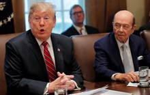 Ông Trump bất ngờ mở lời về thuế quan, chứng khoán Mỹ nhảy múa