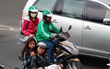 Grab tiếp tục bị điều tra về việc mua lại Uber