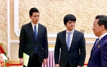 Đại sứ Việt Nam tại Triều Tiên chúc mừng sinh nhật Tổng Bí thư Kim Jong Il