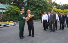 Phó Thủ tướng Trương Hòa Bình thăm Bệnh viện Quân y 175