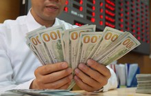 Giá USD trong ngân hàng tăng vọt