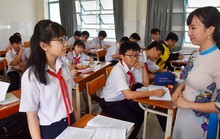 Nóng học phí, chất lượng giáo viên