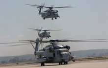 Trực thăng quân sự Mỹ phô diễn sức mạnh trong tập trận “Voi đi bộ”