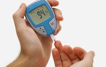Khát nước liên tục dấu hiệu cảnh báo bệnh gì?