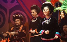 Đông ngôi sao sân khấu đến chiêm ngưỡng Chuyện tình Khau Vai
