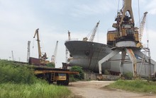 CÔNG NHÂN CÔNG TY TNHH MTV ĐÓNG TÀU BẠCH ĐẰNG: Khốn đốn vì bị nợ lương