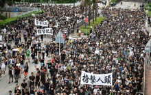 Trung Quốc cảnh báo Mỹ nhấc “bàn tay đen” ra khỏi Hồng Kông
