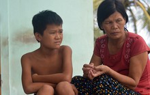 5 ngư dân Quảng Bình mất tích khi trú bão: Gia đình tuyệt vọng lập bàn thờ