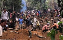 Vụ người dân đổ xô lên núi tìm đá quý: Có người bán được viên đá giá 3,8 tỉ đồng