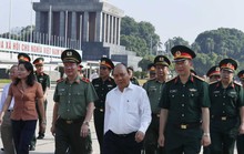 Mở cửa đón người dân và du khách vào Lăng viếng Bác