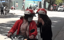 [Video] Nữ tài xế xe ôm công nghệ và nỗi sợ vịn eo