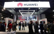 Mỹ cấm làm ăn với 5 công ty công nghệ Trung Quốc