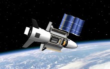 Máy bay không gian X-37B đánh dấu 700 ngày quay quanh trái đất