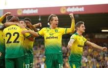 Man United thắng thót tim, Man City gục ngã trước tân binh Norwich