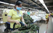 Phải giảm giờ làm cho người lao động!