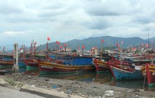 Đỏ mắt tìm bạn đi biển