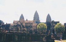 Chạm vào trái tim Angkor