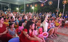 Tổ chức vui trung thu cho con công nhân có hoàn cảnh khó khăn