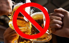 Cấm uống rượu bia khi lái xe: Quan trọng là thực thi luật ra sao