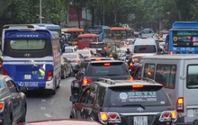 Ngộp thở về nhà trên các ngả đường quanh Bến xe Miền Đông
