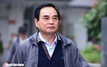 Nguyên chủ tịch TP Đà Nẵng Văn Hữu Chiến bàng hoàng trước đề nghị từ 18-20 năm tù của VKS